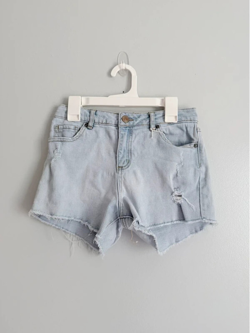 RSQ Light Wash Vintage High Rise size 16 Distressed Denim Shorts